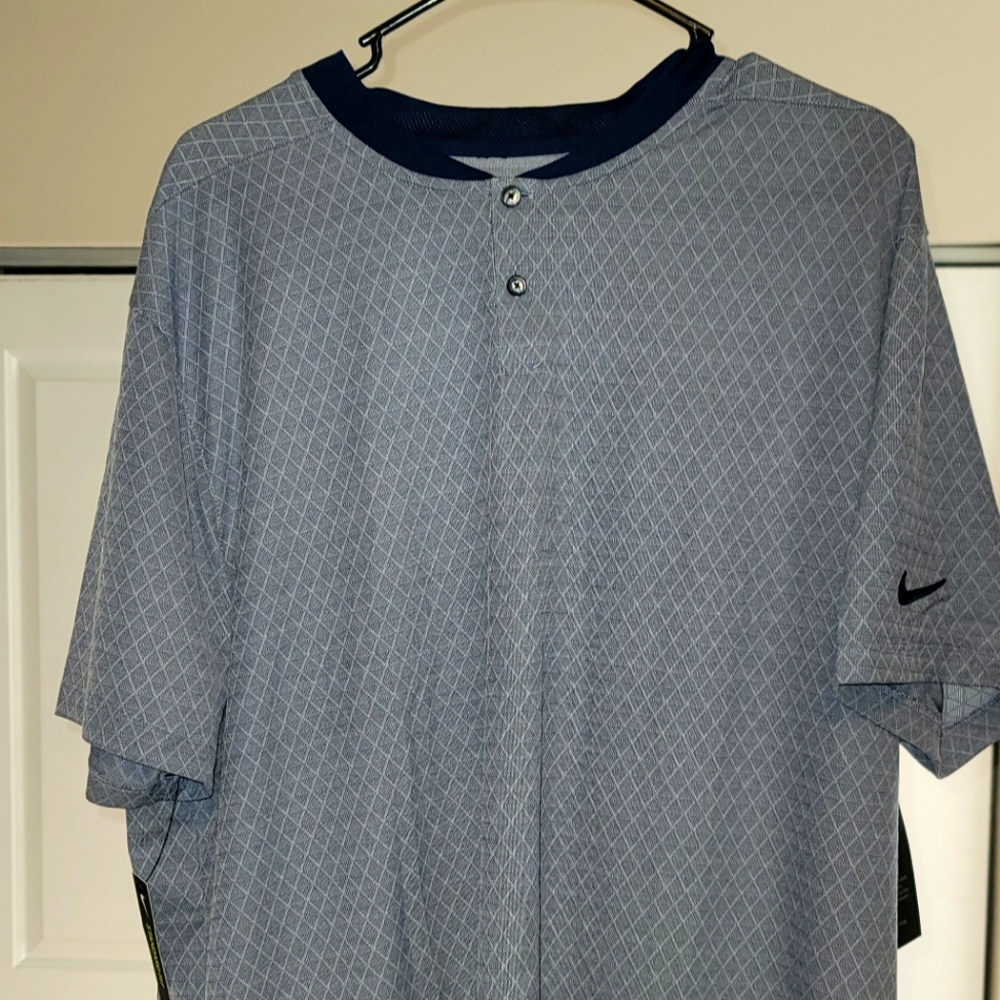 Nike Dri-Fit Golf shirt